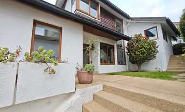 BROKER JERDIN EXCLUSIVIDAD 4D-3B-DEPEND- SALA ESTAR- PATIO