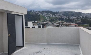 170 m2 Casa por estrenar en Renta 3 plantas mas terraza