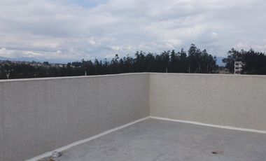 170 m2 Casa por estrenar en Renta 3 plantas mas terraza