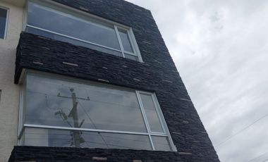 170 m2 Casa por estrenar en Renta 3 plantas mas terraza