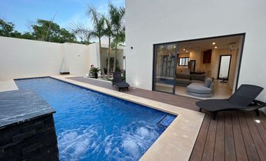 BAHIAS DE HUATULCO, OAXACA, CASA NUEVA, UNICA EN SU ESTILO,  SECTOR RESIDENCIAL  A SOLO MINUTOS DEL MAR