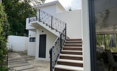 BAHIAS DE HUATULCO, OAXACA, CASA NUEVA, UNICA EN SU ESTILO,  SECTOR RESIDENCIAL  A SOLO MINUTOS DEL MAR