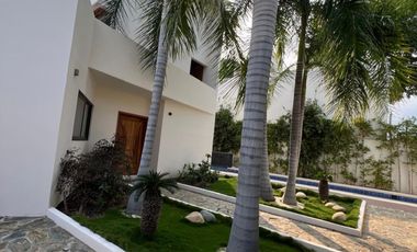 BAHIAS DE HUATULCO, OAXACA, CASA NUEVA, UNICA EN SU ESTILO,  SECTOR RESIDENCIAL  A SOLO MINUTOS DEL MAR