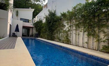 BAHIAS DE HUATULCO, OAXACA, CASA NUEVA, UNICA EN SU ESTILO,  SECTOR RESIDENCIAL  A SOLO MINUTOS DEL MAR