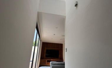 BAHIAS DE HUATULCO, OAXACA, CASA NUEVA, UNICA EN SU ESTILO,  SECTOR RESIDENCIAL  A SOLO MINUTOS DEL MAR