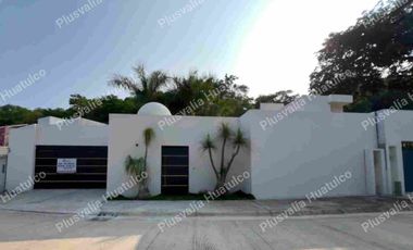 BAHIAS DE HUATULCO CASA EN VENTA