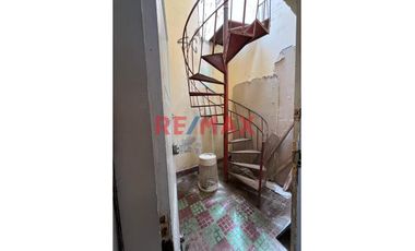 Se Vende Casa Comercial En Av La Paz, La Perla Callao