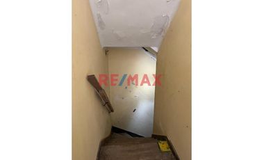 Se Vende Casa Comercial En Av La Paz, La Perla Callao