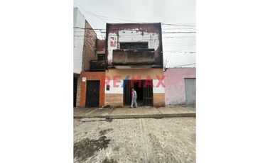 Se Vende Casa Comercial En Av La Paz, La Perla Callao