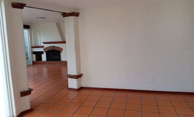 RENTO PRECIOSA Y CONFORTABLE CASA   EN HERMOSO CONJUNTO. LOMAS DE TECAMACHALCO