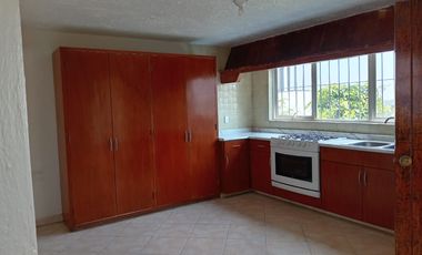RENTO PRECIOSA Y CONFORTABLE CASA   EN HERMOSO CONJUNTO. LOMAS DE TECAMACHALCO
