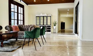 Casa de Una Planta en Venta en Pueblo Dorado
