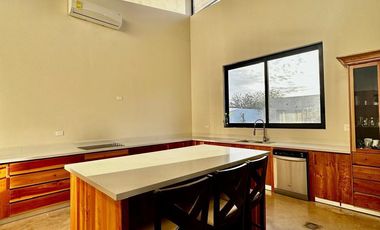 Casa de Una Planta en Venta en Pueblo Dorado
