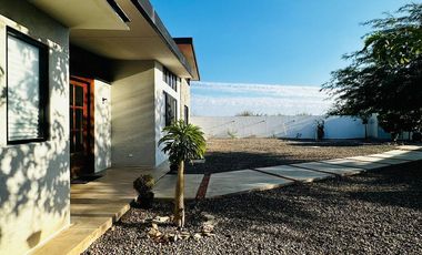 Casa de Una Planta en Venta en Pueblo Dorado