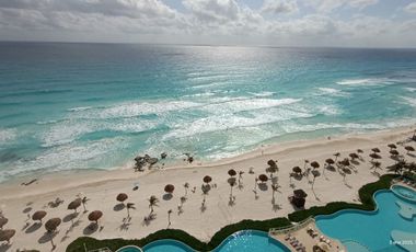 RENTA DEPARTAMENTO A PIE DE PLAYA EN CANCÚN
