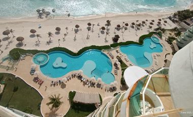 RENTA DEPARTAMENTO A PIE DE PLAYA EN CANCÚN