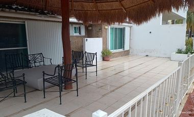 RENTA CASA EN LAGUNA NICHUPTE, CANCÚN