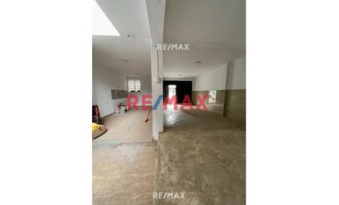¡Oportunidad Única! 🌟 Casa Terreno Doble Frente En Zona Industrial De Sjm 🏗️📍