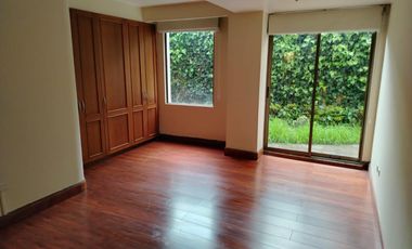 DEPARTAMENTO EN VENTA EN SECTOR CANAL 8, QUITO