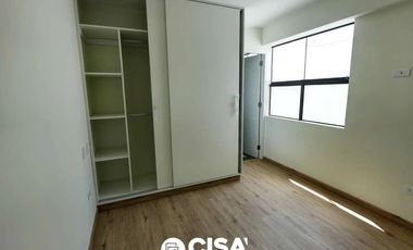 Venta Depa en Surco de Estreno, 3 hab+ Cochera+Ascensor: $195,000