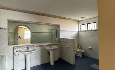 Spacious 4BR House with Pool in Ayala Alabang | 665 SQM Lot