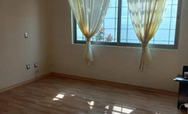 VENTA DE HERMOSA CASA