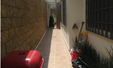 VENTA DE HERMOSA CASA