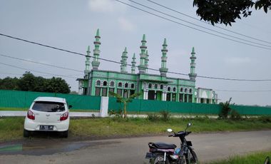 Bangunan Eks-Kandang Sapi LB 6000 M2 LT 2 Ha, Palasah, Majalengka.