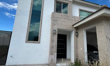 CASA EN VENTA AL NORTE DE SALTILLO EN FRACCIONAMIENTO CERRADO LAS CANTERAS