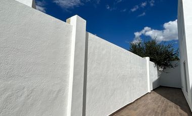 CASA EN VENTA AL NORTE DE SALTILLO EN FRACCIONAMIENTO CERRADO LAS CANTERAS