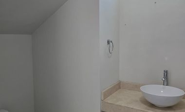 CASA EN VENTA AL NORTE DE SALTILLO EN FRACCIONAMIENTO CERRADO LAS CANTERAS