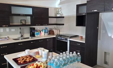 CASA EN VENTA AL NORTE DE SALTILLO EN FRACCIONAMIENTO CERRADO LAS CANTERAS