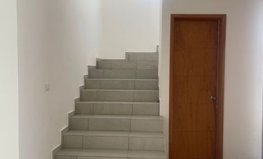 Casa en renta. Fracc. La Huerta, Ixtacomitan 2da sección. Villahermosa Tabasco