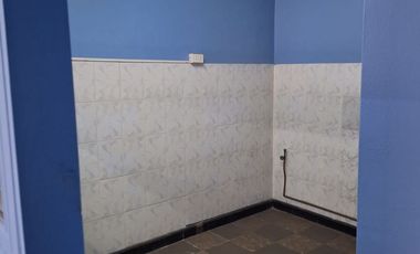 VENTA PROPIEDAD  CON LOCALES COMERCIALES CENTRO TALCA 750.000----