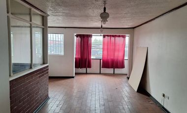 VENTA PROPIEDAD  CON LOCALES COMERCIALES CENTRO TALCA 750.000----
