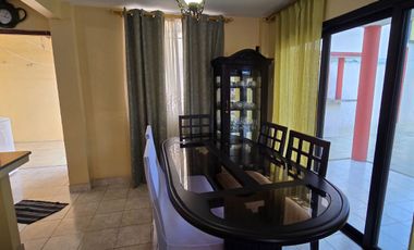 Vendo Casa Esquinera en Urbanización Estrella del Mar con 4 Dormitorios 199 m²