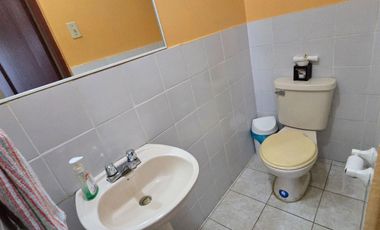 Vendo Casa Esquinera en Urbanización Estrella del Mar con 4 Dormitorios 199 m²