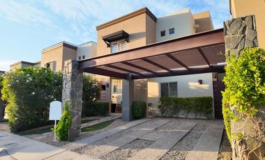 Hermosa Casa totalmente amueblada en camino del mar el tezal