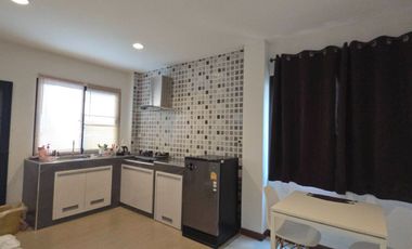 Single house for sale Modern style, 100 sqw., size 3 beds, 2 baths, 1 kitchen, 1 living room, 1 prayer room, usable area 200 sq m., price 14.3 million