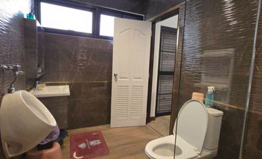 Single house for sale Modern style, 100 sqw., size 3 beds, 2 baths, 1 kitchen, 1 living room, 1 prayer room, usable area 200 sq m., price 14.3 million