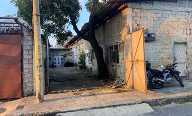 Se alquila galpón en Leonidas Plaza y Guerrero Martines centro de Guayaquil.