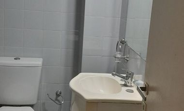 2 Ambientes Muy Luminoso con Cochera Fija - Barrio La Imprenta