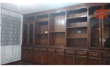 Arriendo Amplia Casa 350m2 independiente la Primavera 2