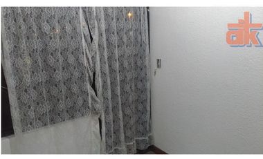 Arriendo Amplia Casa 350m2 independiente la Primavera 2