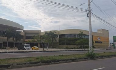 VENDO LOCA EN EL CENTRO COMERCIAL UNICENTRO DE LA CIUDAD DE NEIVA