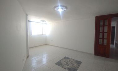 Apartamento en arriendo en Alto Prado.