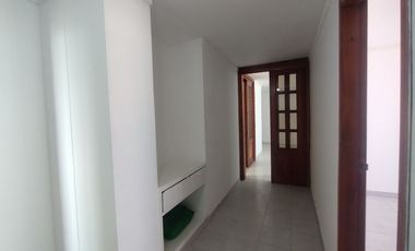 Apartamento en arriendo en Alto Prado.