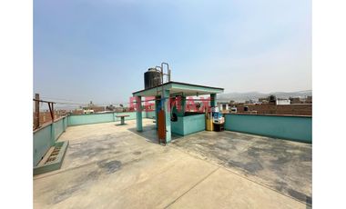 Se Vende Casa Frente A Parque