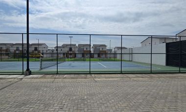 Vendo Moderna Casa de Estreno en Urbanización Savali, tu Nuevo Hogar Vía Salitre