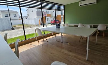 Vendo Moderna Casa de Estreno en Urbanización Savali, tu Nuevo Hogar Vía Salitre